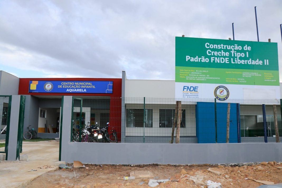 Construção de creches _ capa